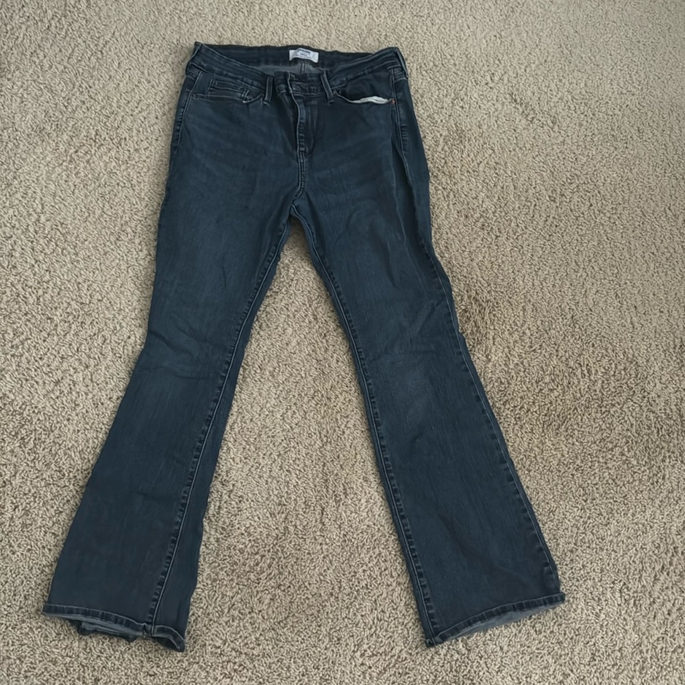 Size 12 “Denizen Levi” bootcut jeans